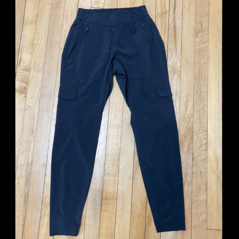 Athleta Cargo Lined Pants Size 0